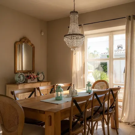 Moonlight 1 Near Porec For 9 Person - Pet Friendly With Large Garden, Playground & 50 M2 Pool * Višnjan