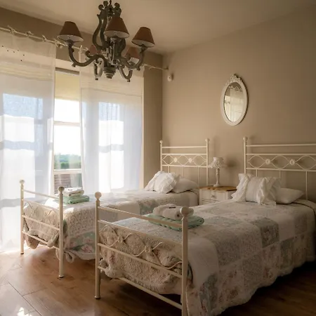Moonlight 1 Near Porec For 9 Person - Pet Friendly With Large Garden, Playground & 50 M2 Pool *