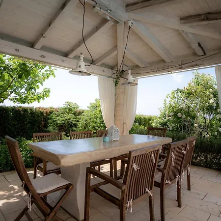 Moonlight 1 Near Porec For 9 Person - Pet Friendly With Large Garden, Playground & 50 M2 Pool *